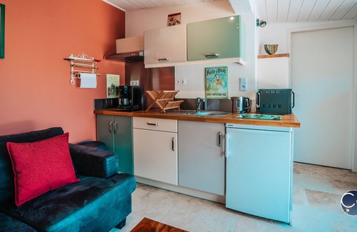 Arpaillargues-et-Aureillac Apartamento | Air-conditioned cottage with swimming pool at the gates of Uzès