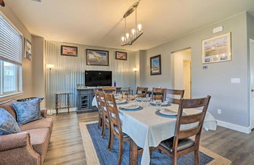 Sparks Casa | Air Racing Decor, Hot Tub Sparks Home!