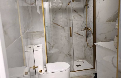 Triana Casa | Airbhouse Prívate Rooms & Triana