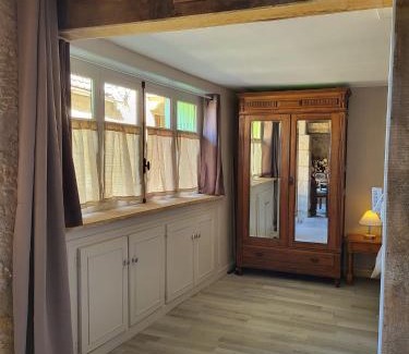 Couze-et-Saint-Front Casa | Airbnb: Vieilles Pierres et Rivière en Périgord