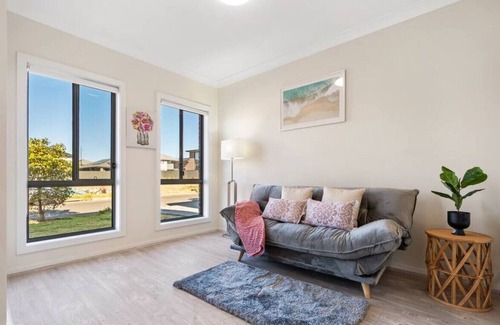 Marsden Park Casa | Aircabin | Marsden Park | Lovely|4 Beds House