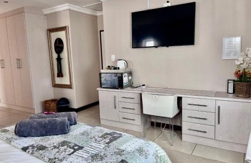 Calypso Beach Casa | Aircon 63 on Coral