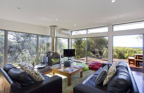 Surf Coast Casa | Aireys Haven Summary: