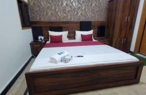 Karachi Hotel | Airport Guest House