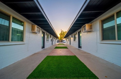 Riverside Apartamento | Airport Studio near Mill Ave