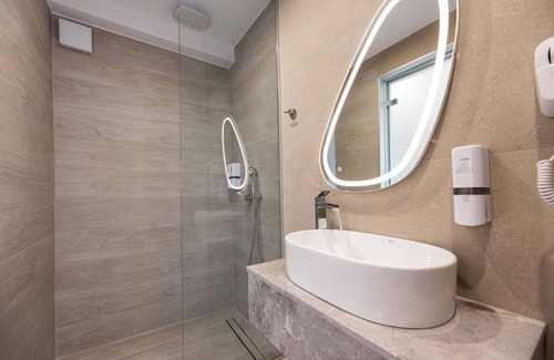 Spata-Artemida Apartamento | AIRSCAPE HOTEL FREE SHUTTLE ATH AIRPORT