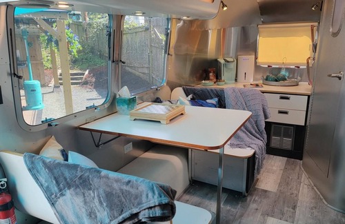 Port Angeles Casa | Airstream - Glamping Airstream w/ Deluxe Private Patio