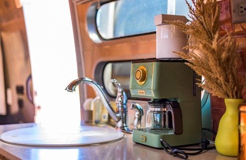 Valle Casa | Airstream w/ Private Hot Tub (Unit E) - 5 Person Airstream with Private Hot Tub