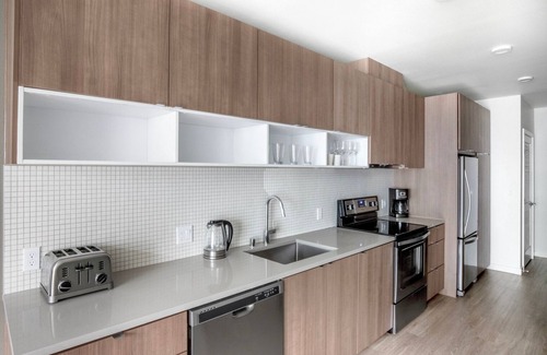 Yesler Terrace Apartamento | Airy First Hill 1BR w/ Gym, BBQ & Lounge, nr soccer field, by Blueground