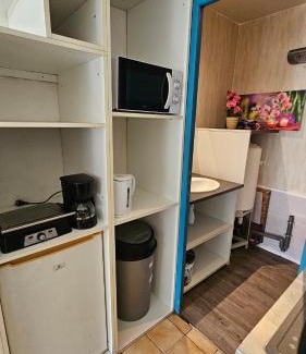Pau-Sud Apartamento | Akan