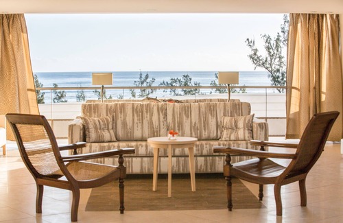 La Saline Les Bains Hotel | Akoya Hotel & Spa