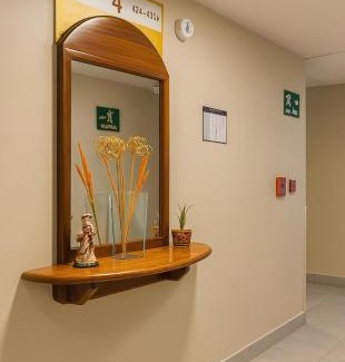 Distrito Financiero Casa | Akros Suites Quito, Habitaciones Privadas con Baño