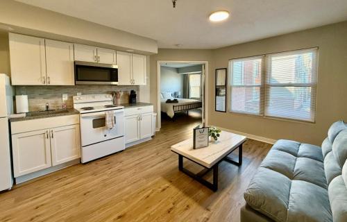 South Central Omaha Apartamento | Aksarben View One Bedroom