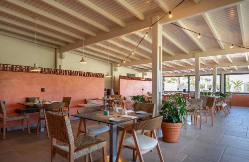 Marmari Hotel | Akti Coast Club