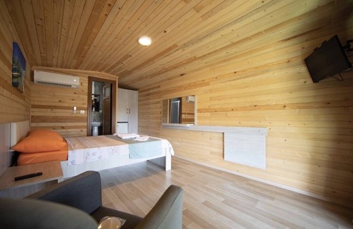 Mentese Hotel | Akyaka - Akbuk Fullmoon Bungalow Camping