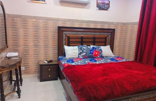 Lahore Hotel | Al Makkah hotel