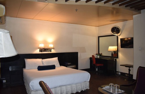 Lahore Hotel | Al Safina Hotel