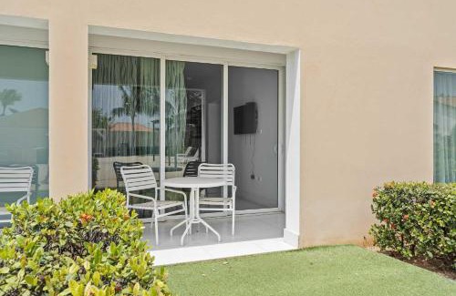 Washington Casa | AL117 -Resort Pool-Beach Tennis court- 2BR condo-Close to Palm Beach