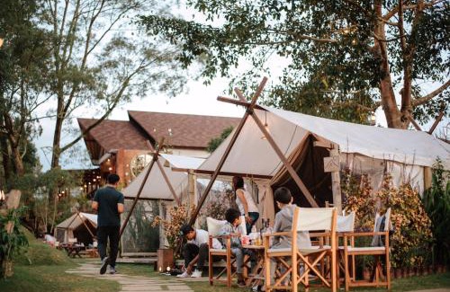 Kedisan Otro | Alam Caldera Camp & Resto