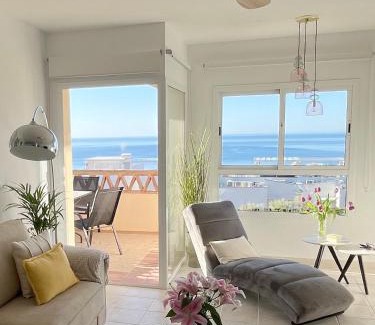 Benalmádena Apartamento | Alanzana Vista al Mar y Piscina Reserva del Higueron Benalmádena Málaga