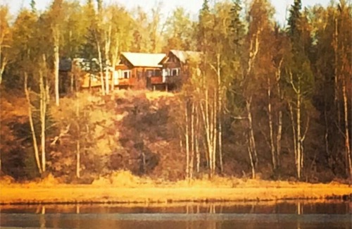 Wasilla Cabina | Alaska Creekside Cabins