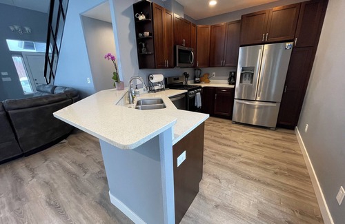 Wasilla Casa | Alaskan home with views of Denali.