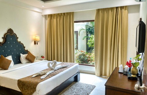 Bail Parao Hotel | Alaya resort Corbett