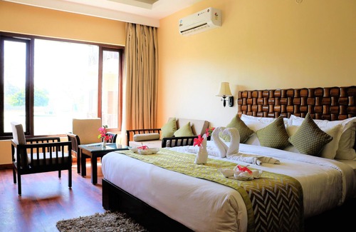 Bail Parao Hotel | Alaya resort Corbett