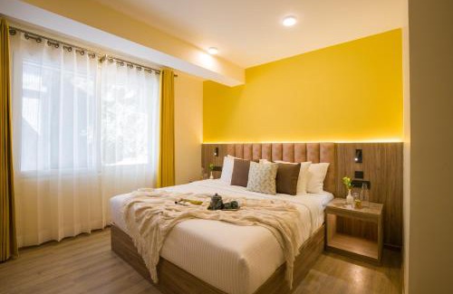 Bemloi Apartamento | Alaya Stays 1 BHK with Balcony & Breathtaking View - Baljees Melville Divine