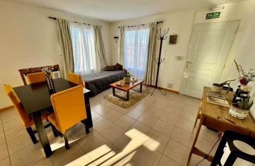 Cerro Calafate Casa | Alba Austral, casa amplia y luminosa