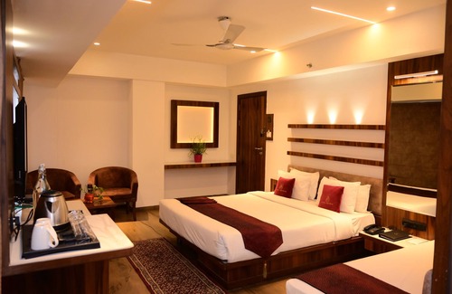 Indore Hotel | Alba Premier Indore