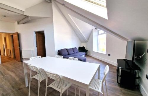 Staple Hill Apartamento | Alberton Apartments - Spacious - Newly Renovated