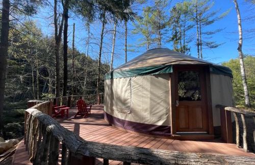 Bolton Landing Casa | Alderbrook Yurt