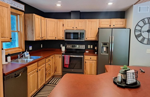 Parkers Prairie Casa | Alexandria Adventures | 4 Bedroom Lake Irene