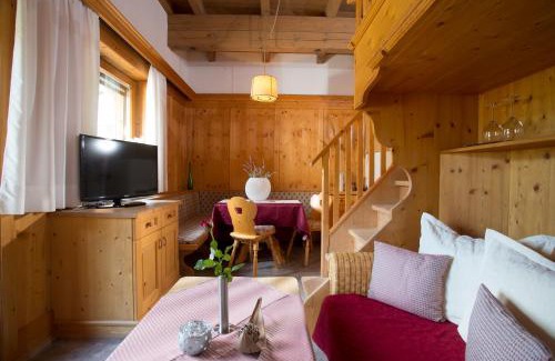 Innervillgraten Apartamento | Alfonsstüberl - Ferienwohnungen & Restaurant