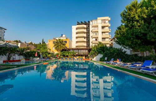 Kusadasi Apartamento | ALİBABAM APART OTEL