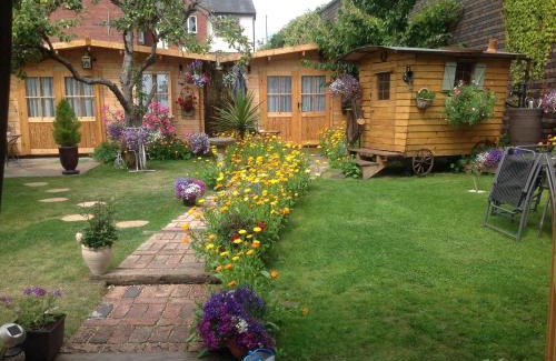 Cheltenham Casa | Alice Guest house