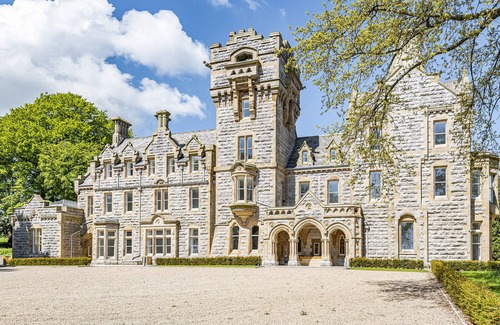 Newland Near Ulverston Cabaña | Alice House Stone Cross Mansion