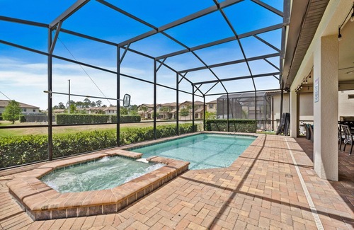 Four Corners Casa | All decked out - Eight Bedroom House, Sleeps 17