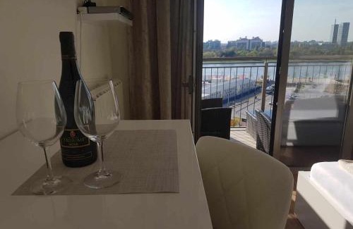 Sarajevska Apartamento | All in One Belgrade Waterfront