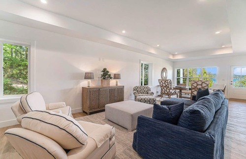 Frankfort Cabaña | All-new Crystal Lake Modern Lakefront Cottage