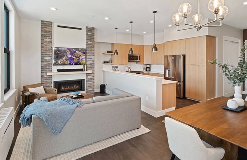 Sandpoint Condominio | All new downtown condo. Luxury! Walk everywhere. Pet friendly