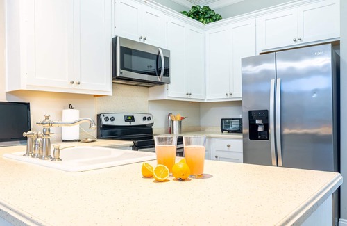 Holiday Beach Casa | All-New Getaway with Heated Pool & Sunset Views