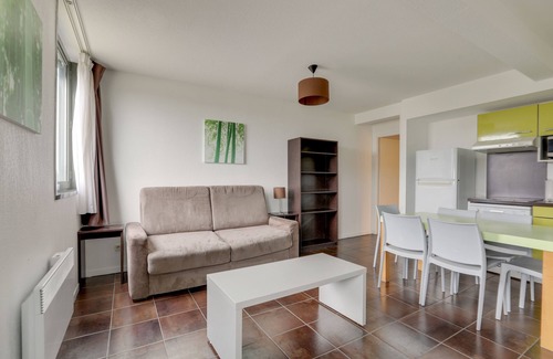 Bordeaux Maritime Casa | All Suites Appart Hôtel | Bordeaux Lac