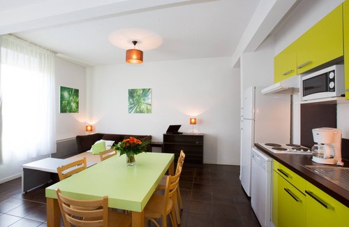 Bordeaux Maritime Casa | All Suites Appart Hôtel | Bordeaux Lac