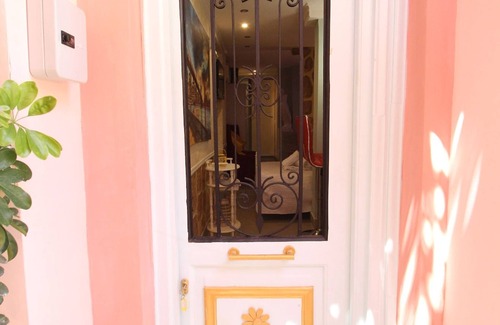 Aegina Town Casa | Alley Studio 2 by Frangki