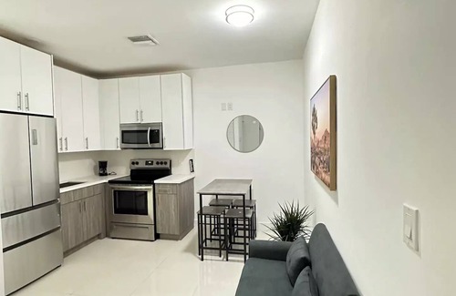 Liberty City Apartamento | Alloggio Design District Fully Equipped