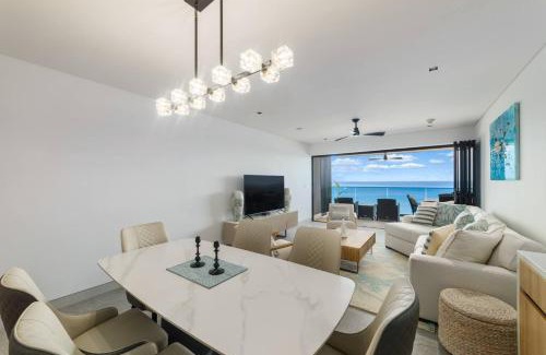 Brighton Casa | Allure 502, Beachfront Penthouse by ZenBreak