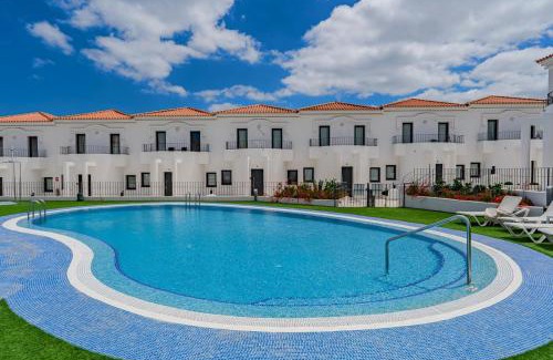 San Miguel de Abona Casa | Alma South Villas - By CheckPop