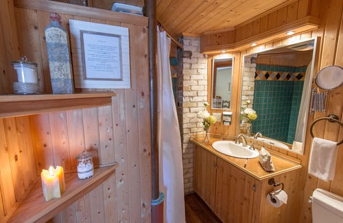 Alma Cama Y Desayuno | Almatoit